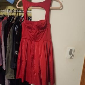 Elegant Red Sleeveless Dress